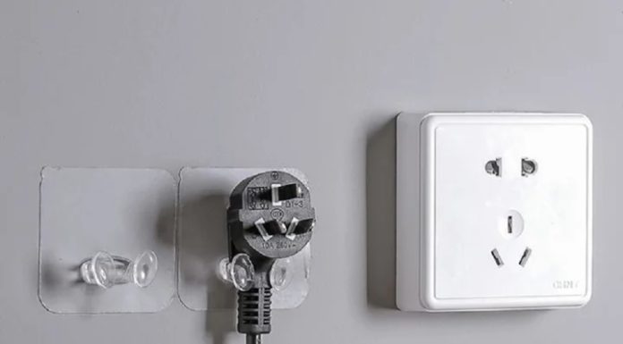 Is it necessary to unplug the washing machine when not in use?