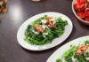 Make Crispy and Green Stir-Fried Water Spinach with Garlic – Add this Ingredient to Prevent Blackening, a Restaurant’s Favorite in 100 Meals.
