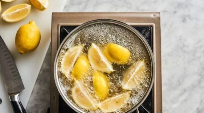 2 Simple Ways to Remove Grease from Pots, Pans… Without Using a Scrubber