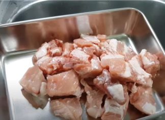Don’t boil pork ribs, do it this way to remove impurities, no odor