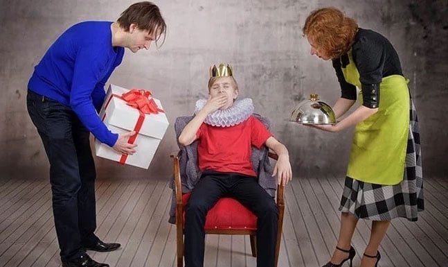 5 Mistakes in Parenting That Lead to Dependent, Unempowered Adults