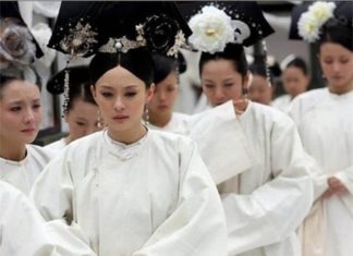 The Emperor’s Demise: What Will Happen to the 3000 Women in the Harem?