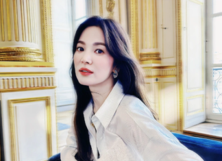 Song Hye Kyo rocks a stunningly chic angled hairstyle recently