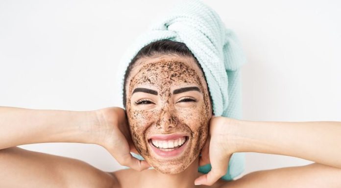 What to consider when exfoliating in humid weather?