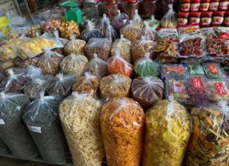 Smart shoppers will buy these 5 items before Tet: The closer Tet gets, the more expensive and less delicious they become.