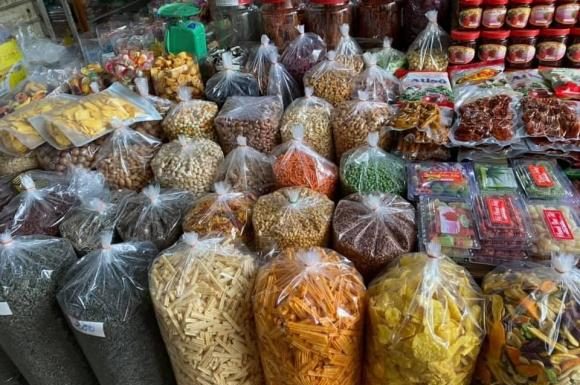 Smart shoppers will buy these 5 items before Tet: The closer Tet gets, the more expensive and less delicious they become.