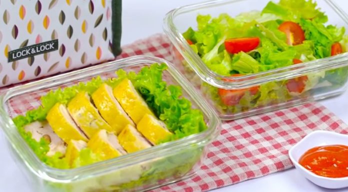 A Mouth-Watering Lunar New Year: Delicious Rolled Chicken and Fragrant Mushroom Delights