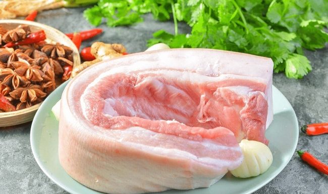 Which is better for cooking: top or bottom pork belly?