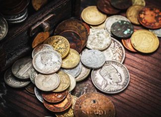 0h New Year’s Eve: Sneak this into your wallet and money will flow like water, bringing wealth and abundance in the coming year.