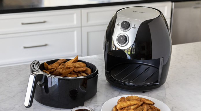 7 Ways to Save on Your Electricity and Water Bills