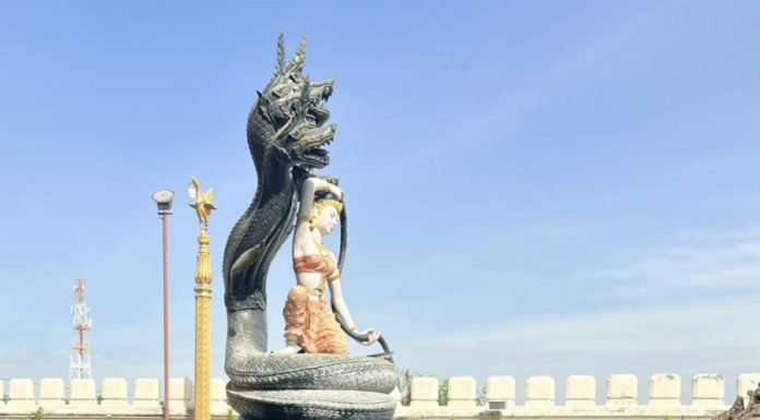 Learn the hottest 4 layers hairstyles of Vietnamese celebrities to have a fresh and beautiful look for the Lunar New Year.