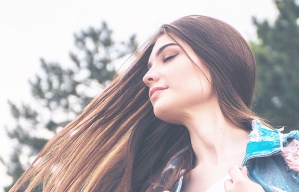 Achieving the dream of having cloud-like hair is not far away when you maintain these 5 habits.