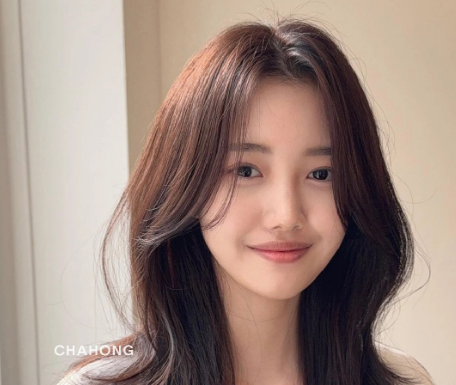 5 Shoulder-Length Hairstyles That Are Worth Trying for a Fresh Look in the New Year