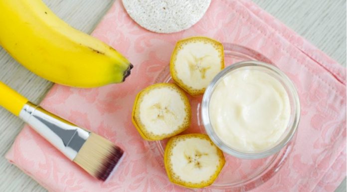 Top 9 Ultimate Anti-aging Face Masks from Natural Ingredients in Your Kitchen