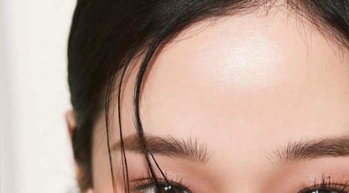 Igari makeup style mesmerizes Jennie and celebrities, creating a sweet and charming look