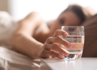 Drinking a glass of water right now is better than eating collagen, ginseng, or bird’s nest: Not knowing it is a waste.