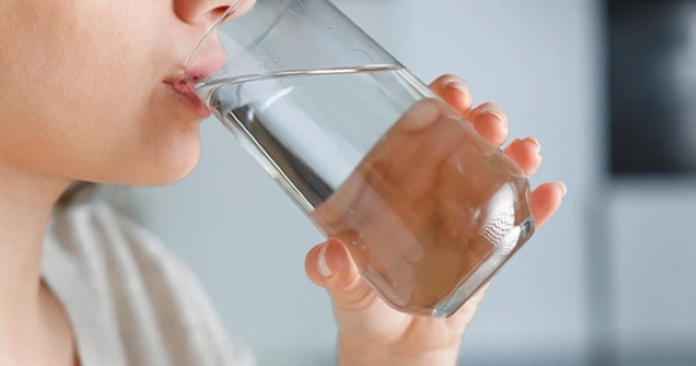 Healing Many Diseases by Just Drinking Water in Empty Stomach
