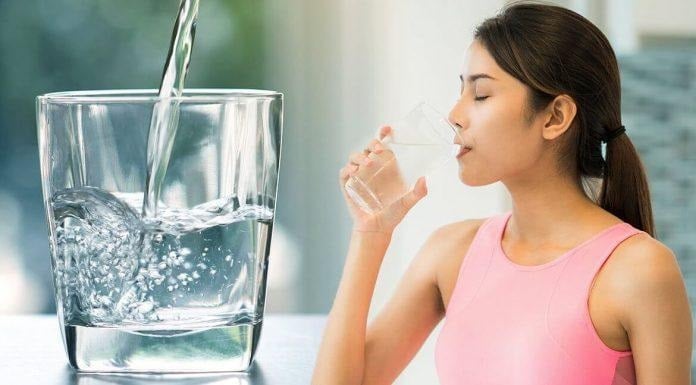 5 Times You Shouldn’t Drink Water, Trying to Drink Only Does More Harm