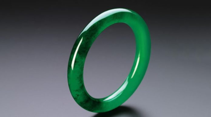 The Emerald Stone brings more than just power, luck, and abundance… it’s even more than that.