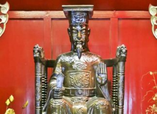 The most compassionate king in Vietnam’s history, renowned for his love for the people, admired by generations.