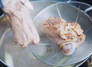 The Secret to Perfectly Flavored, Non-Funky Bone Broth: Add a Spoonful of This Spice and Roast