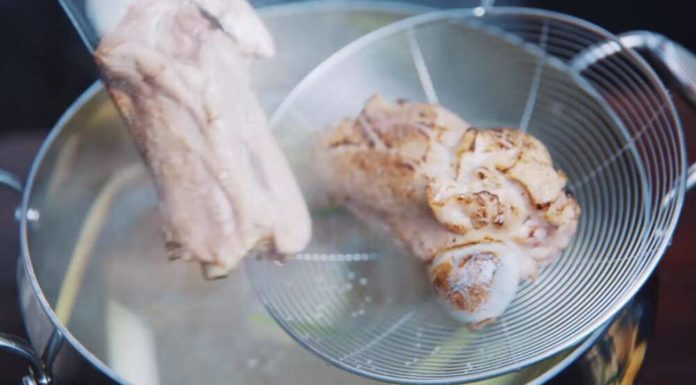 The Secret to Perfectly Flavored, Non-Funky Bone Broth: Add a Spoonful of This Spice and Roast