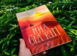 Ten Literary Classics: Ten Amazing Books for Book Lovers