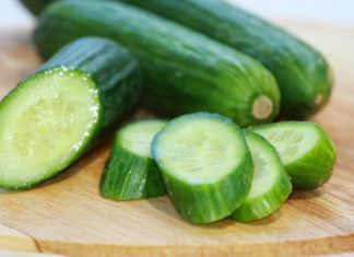 10 Easy Ways to Get Rid of Dark Circles Under Your Eyes