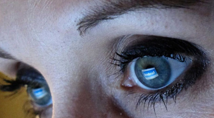 10 Unexpected Negative Effects of Social Media