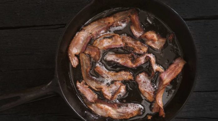 10 Common Mistakes Everyone Makes When Cooking