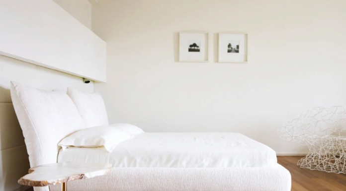 Decorating a Cozy Bedroom for Newlyweds