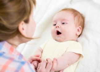 5 Signs Newborns Instantly Adore Their Mothers from First Glance