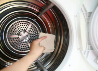 17 Tips for Maintaining Long-Lasting Freshness in Your Clothes – Forget Fears of Rain!