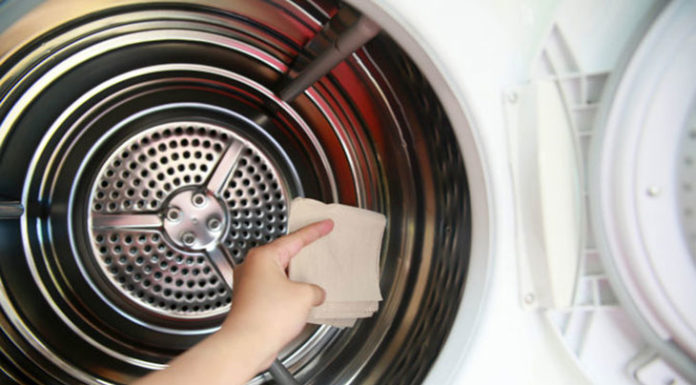 17 Tips for Maintaining Long-Lasting Freshness in Your Clothes – Forget Fears of Rain!