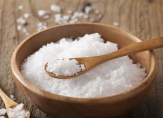 “Integrate Salt into Your Daily Folliculitis Treatment Regimen”