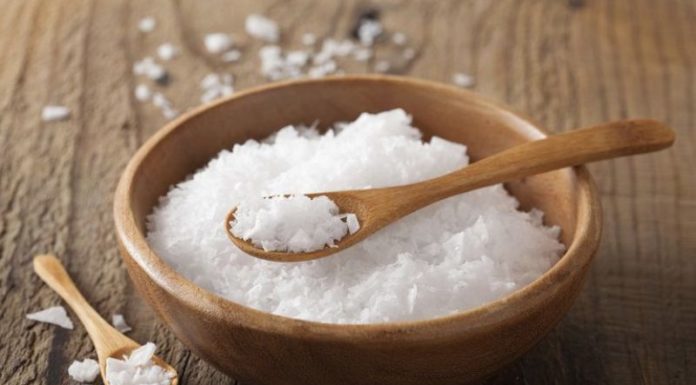 “Integrate Salt into Your Daily Folliculitis Treatment Regimen”