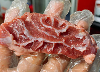 The Pig’s Knuckle, with only 2 ounces, is tastier and more nutritious than beef, regret not trying it.