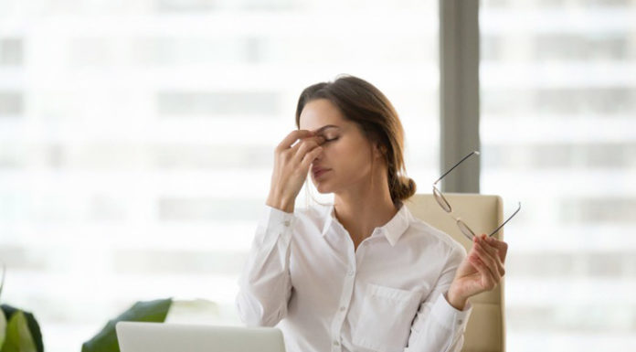 Uncovering the Benefits of Eye Massage: 3 Unexpected Effects