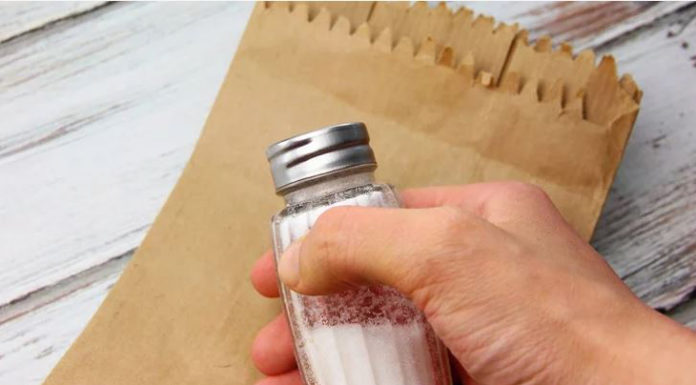 “Simple Strategies to Remove Rust Stains from Pans”