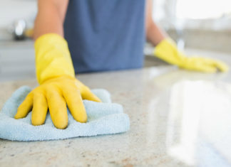 “Maintaining Gorgeous Hands While Doing Daily Chores: 6 Tips”