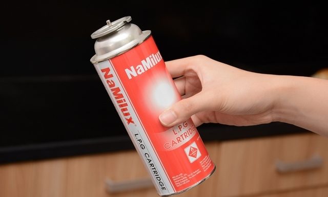 Exploring Possible Reasons and Solutions for Difficulty Lighting a Camping Stove