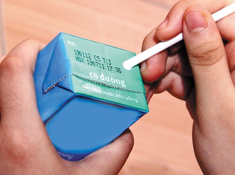 Recognizing Spoilage and Best Practices for Storing Milk