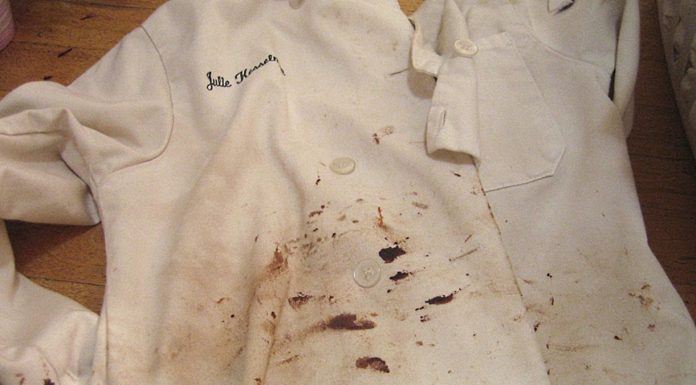 Is it Safe to Put Dirty Clothes Straight Into the Washing Machine?