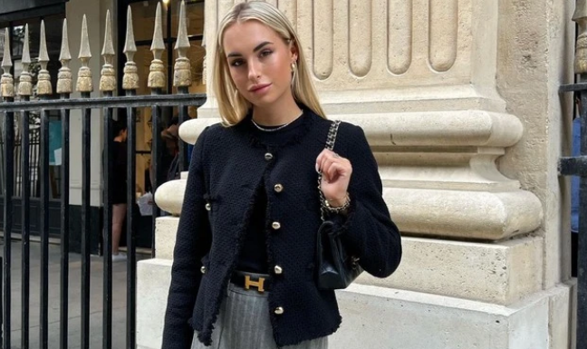 Stylish Coat and Skirt – the Perfect Combination for a Stylish Start to the New Year