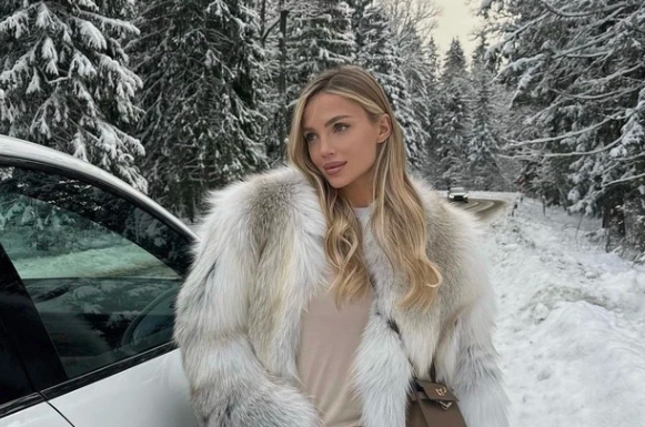 Winter is ending, but fashionable fur coats are still highly sought after by stylish women