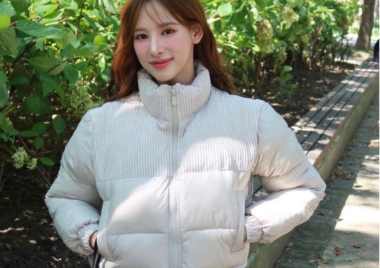 Stylish and trendy outfit ideas with short jackets