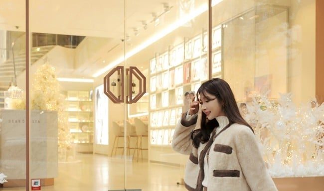 10 Ways to Style Fur Coats for a Chic and Sophisticated Look