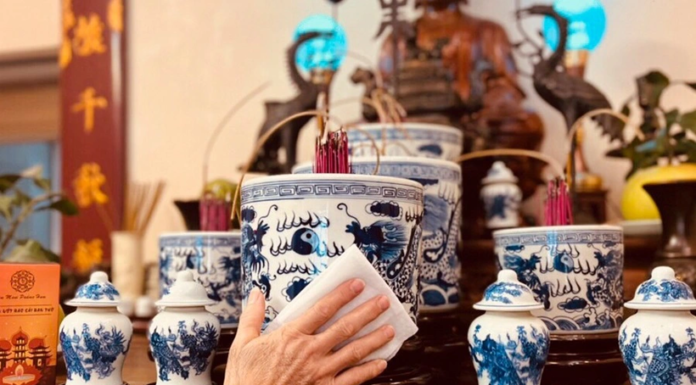 Avoid these 4 liquids when cleaning the altar on Tet holiday, many families make mistakes without knowing