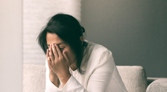 Check These 4 Unusual Signs in Underwear, Women Need to Be Alert with Gynecological Diseases