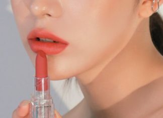Master the Art of Applying Matte Lipstick Like a Professional